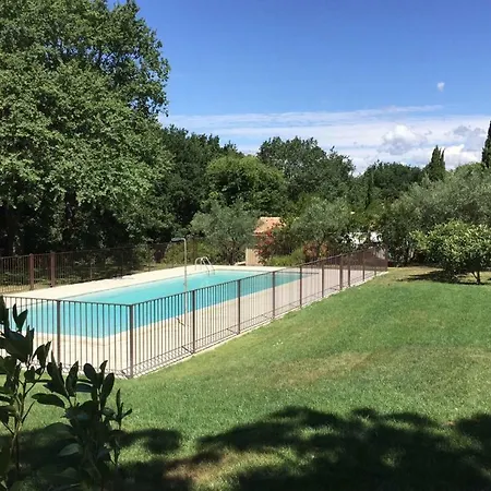 Lea Mirabel-aux-Baronnies